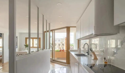 聚趣留学：法国留学租房全攻略：从找房到签约，手把手教你避坑！