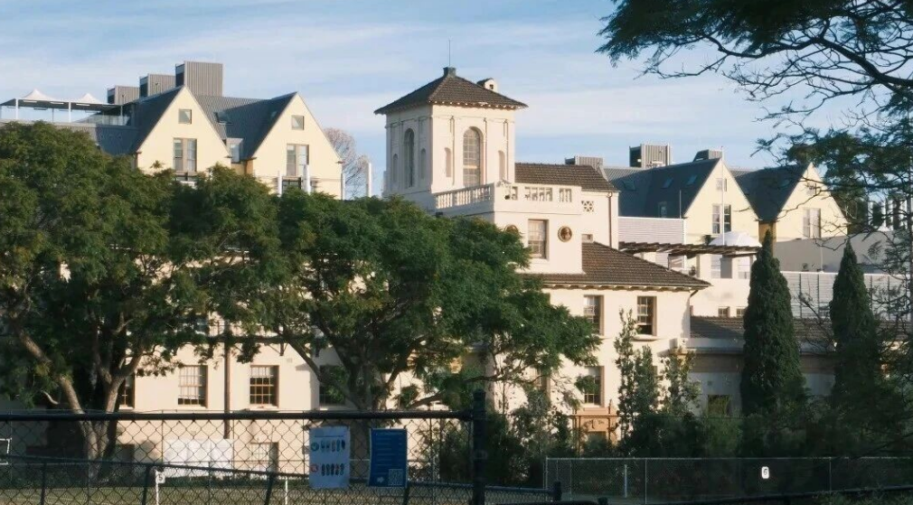 聚趣留学：2026澳洲留学暴增2.5万名额！中国学生独享7大福利，现在准备立省30万！